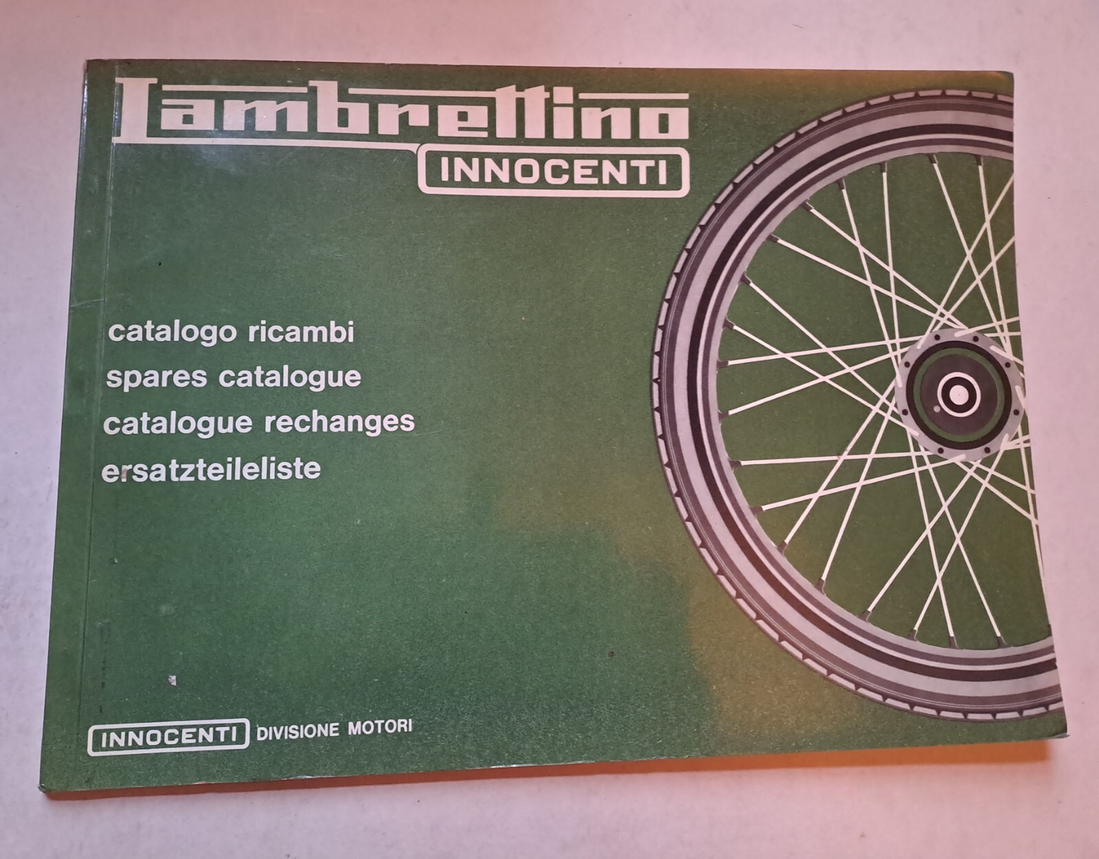 洋書 INNOCENTI   LAMBRETTA 洋書 INNOCENTI LAMBRETTA Vintage LAMBRETTA INNOCENTI Motor