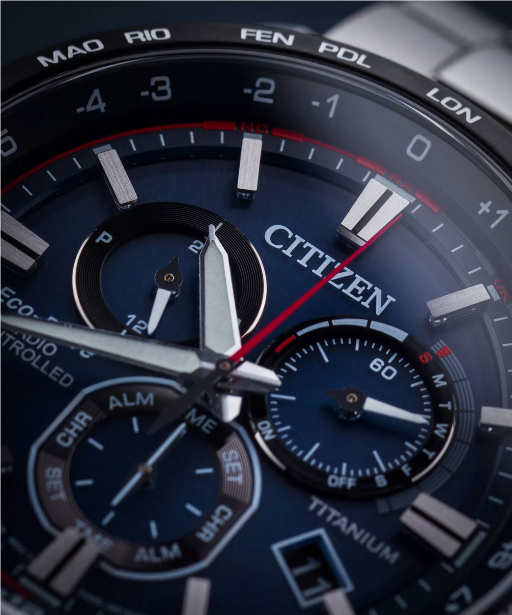 Pre-owned Citizen Cb5945-85l Super Titanium Controlled Blue Dial Sapphire Men's Watch