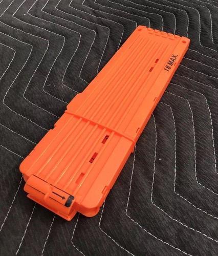 Nerf N-Strike Elite 18 Dart Round Clip Mag Magazine