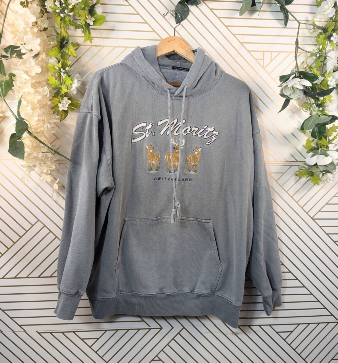 【ri】Brandy Melville スウェット Brandy Melville Christy St. Moritx Switzerland BLUE Hoodie