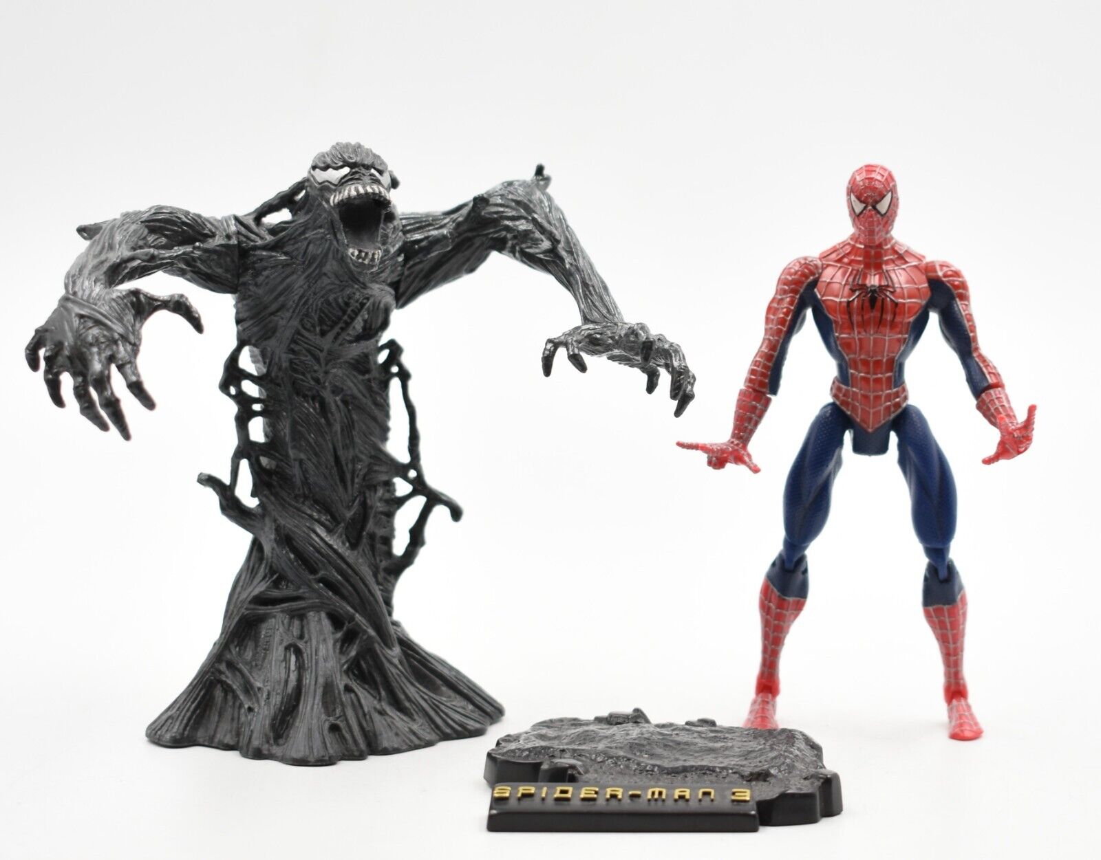 Spider-Man 3 The Movie - Spider-Man vs. Venom Symbiote Spider-Man 3 The Movie - Spider-Man vs. Venom Symbiote