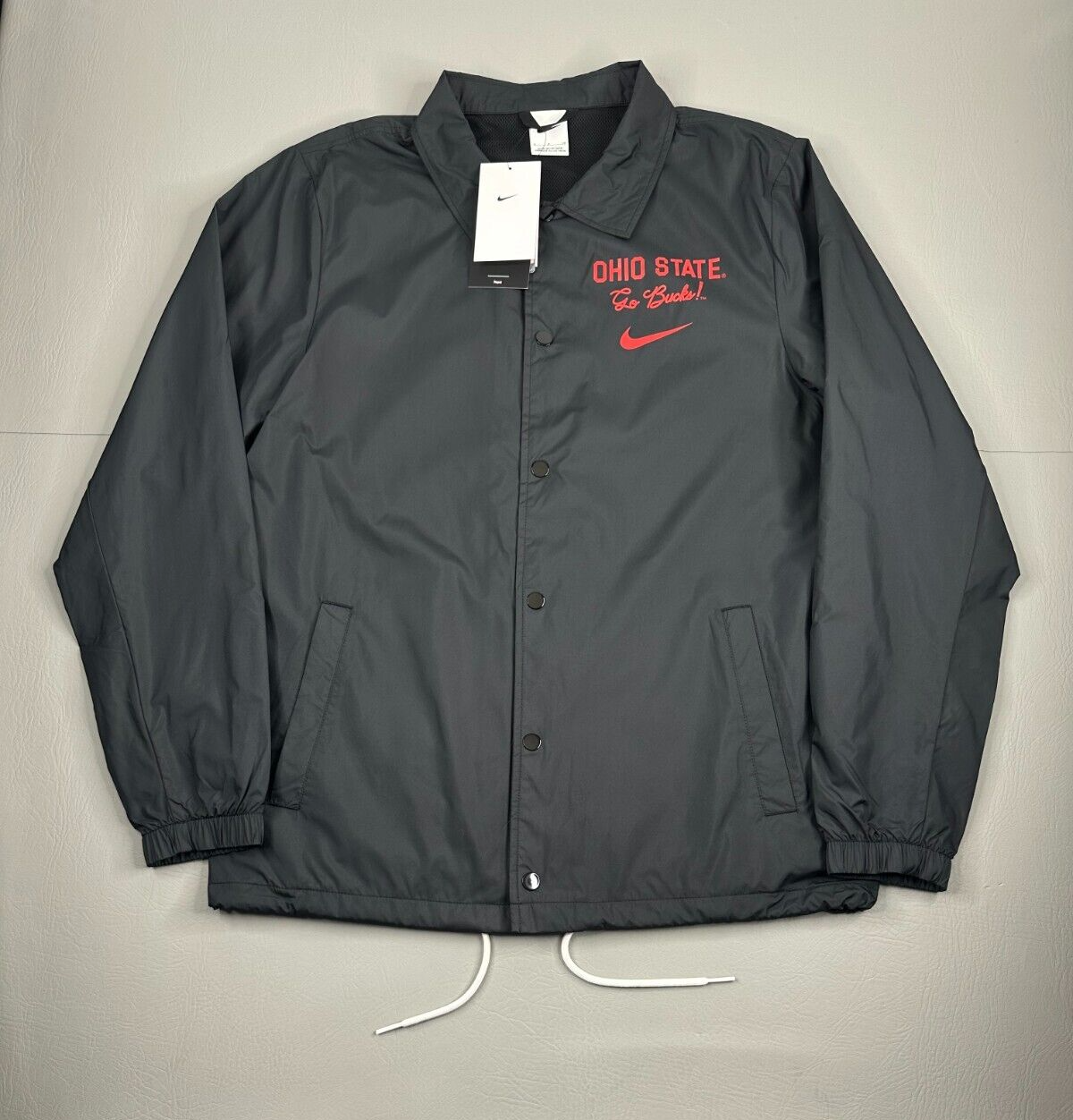 【送料無料（一部地域を除く）】 State Ohio Buckeyes Black Small Size Mens Jacket Rain Nike ウォームアップウェア