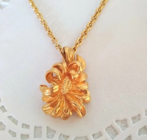Vintage ? 90's ? Designer Signed Kenzo Flower Brushed Gold