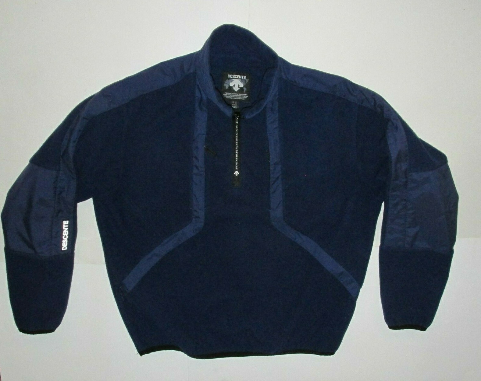 Descente Vintage Navy 1/4 Zip Neck Windproof Pullover Jacket