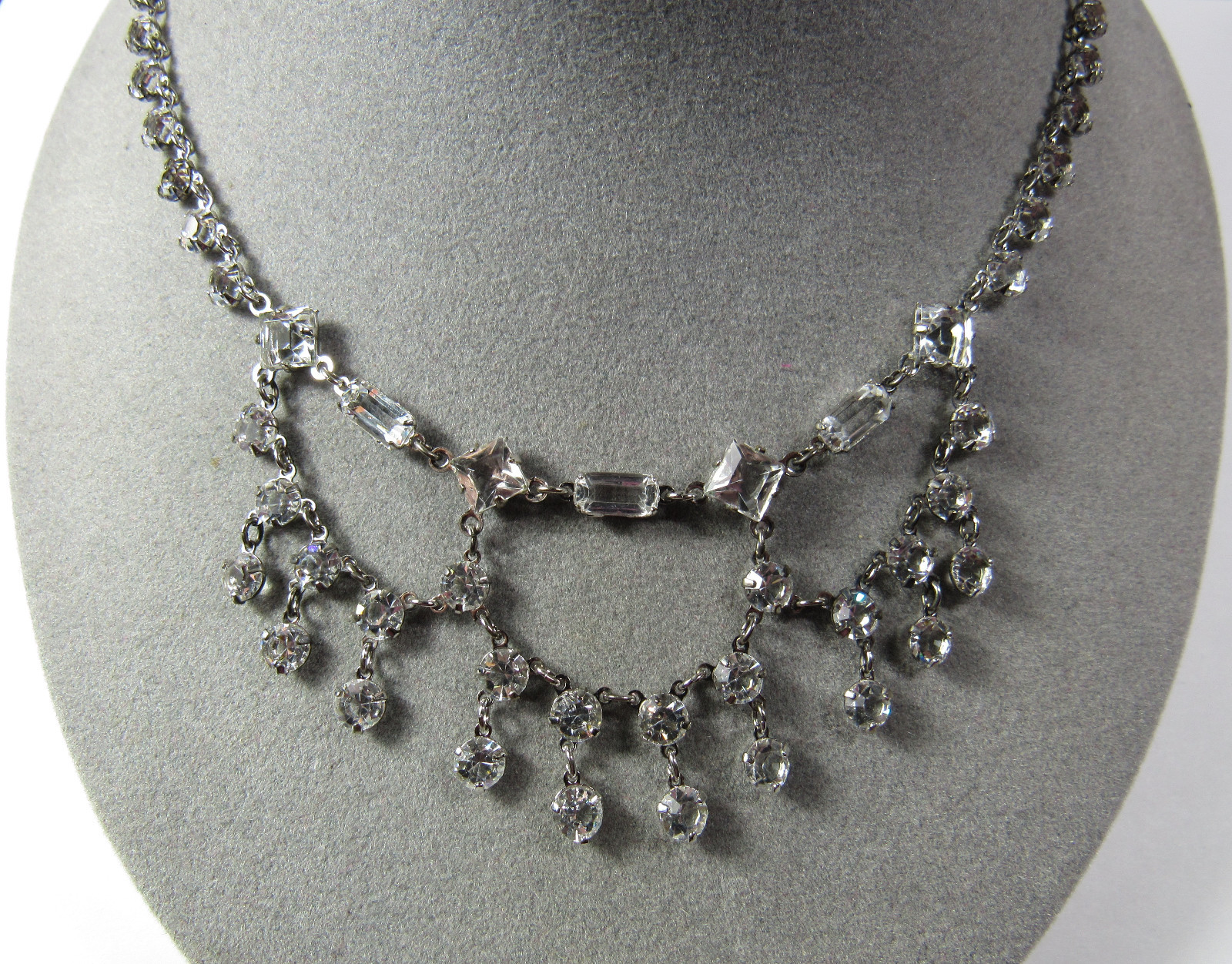 Vintage Art Deco Chaton Cut Crystal Glass Festoon Rhodium Necklace Earrings Set
