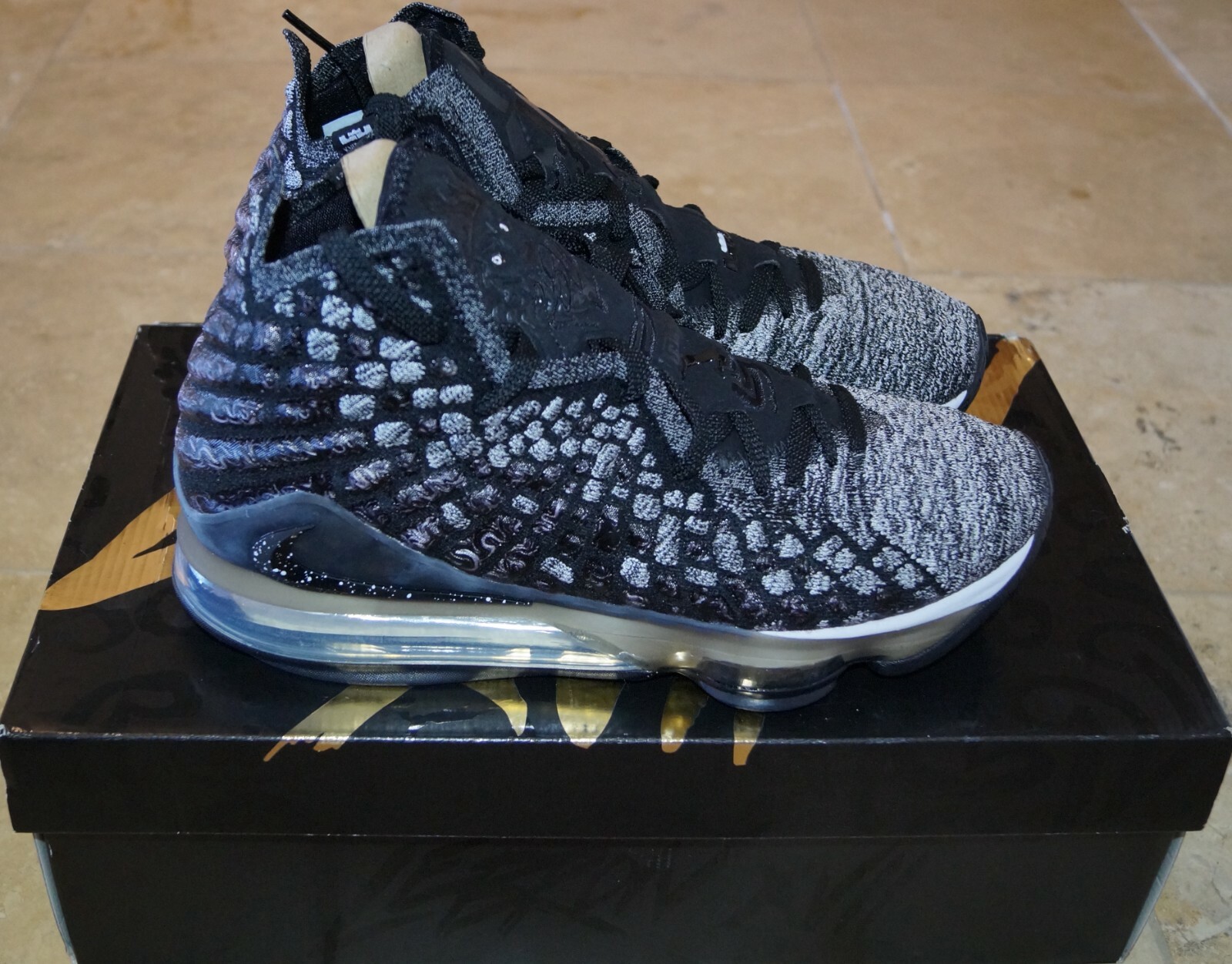 Nike LeBron 17 Black White Men's Size 8.5 BQ3177-002 | eBay