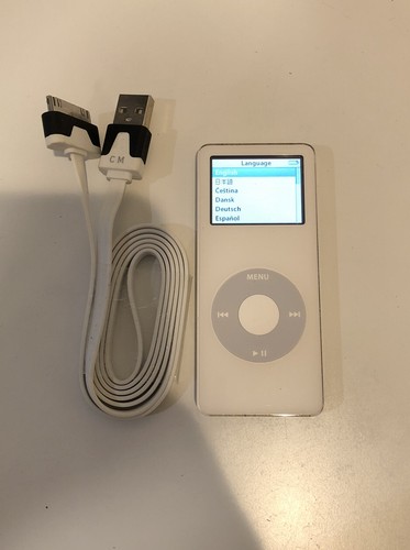 ポータブルプレーヤー iPod nano 2GB white Apple iPod nano ホワイト 初期 - メルカリ