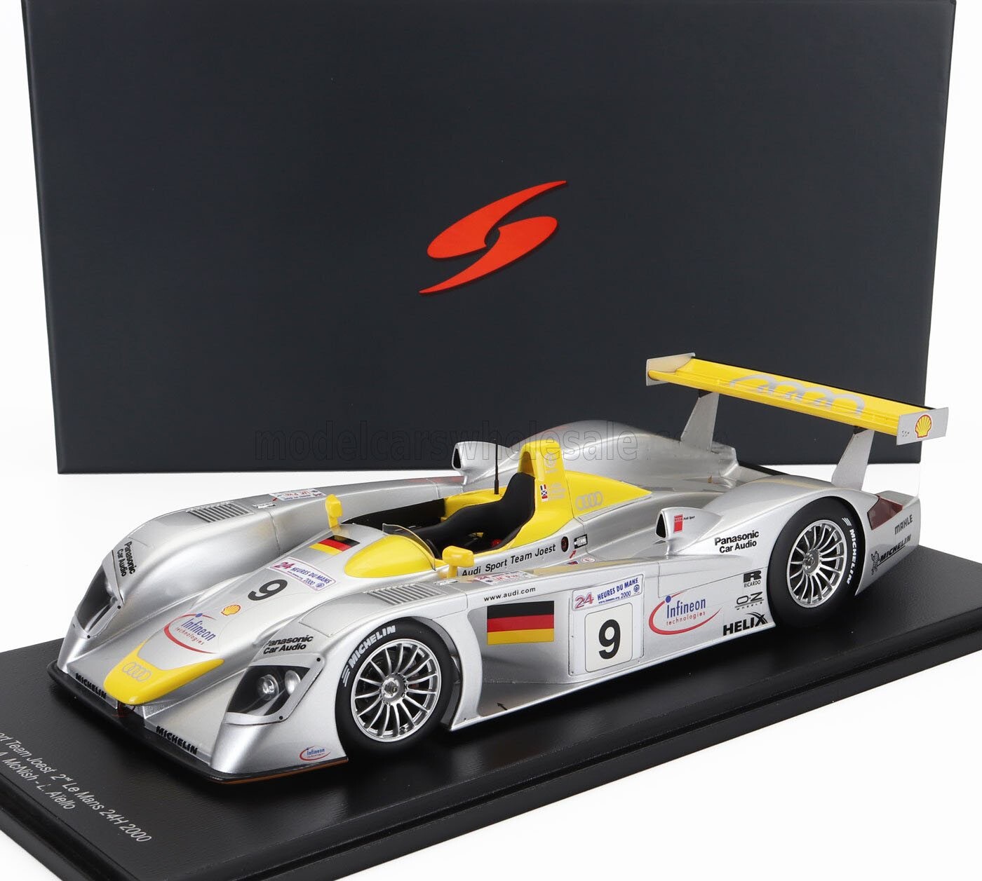 Spark AUDI R8 3.6L TURBO V8 2nd 24h LE MANS 2000 #9 with