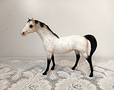 Vintage Breyer Horse White Gray Spotted Standing Black Mane and Tail
