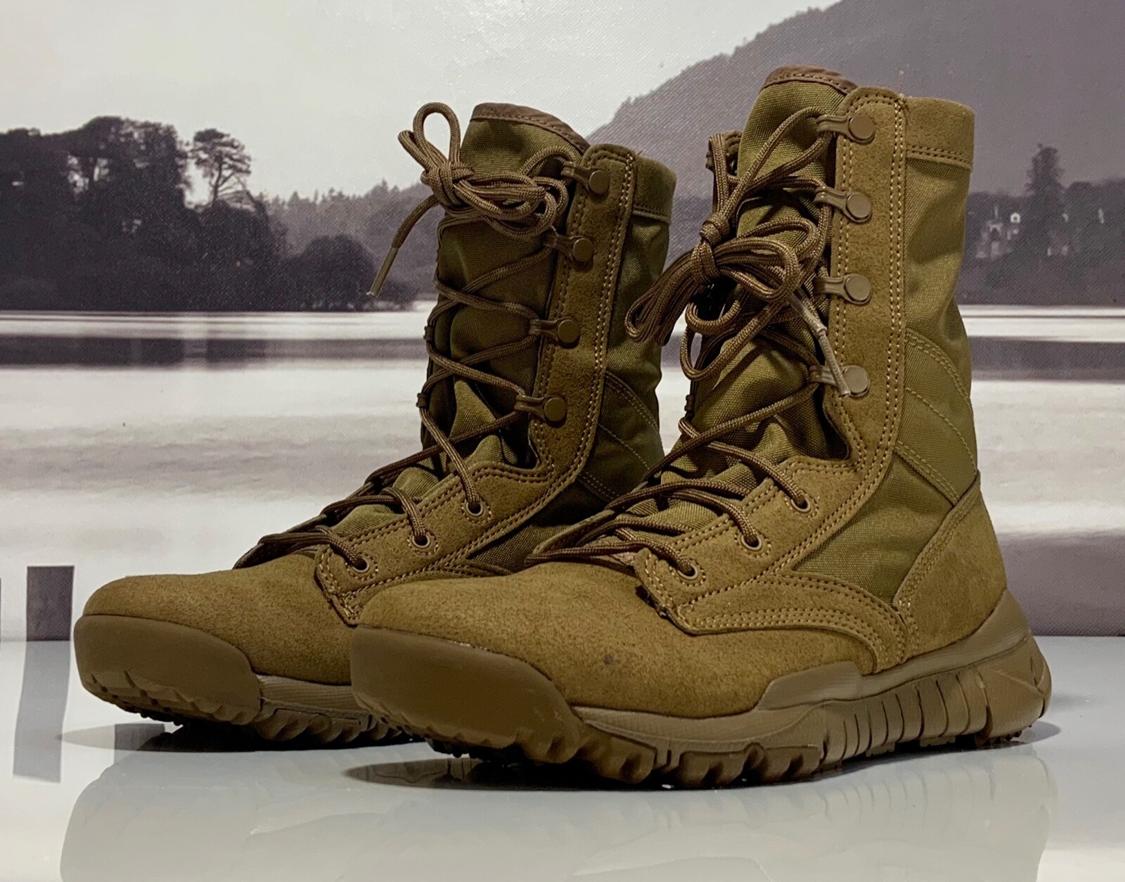 nike tactical shoes