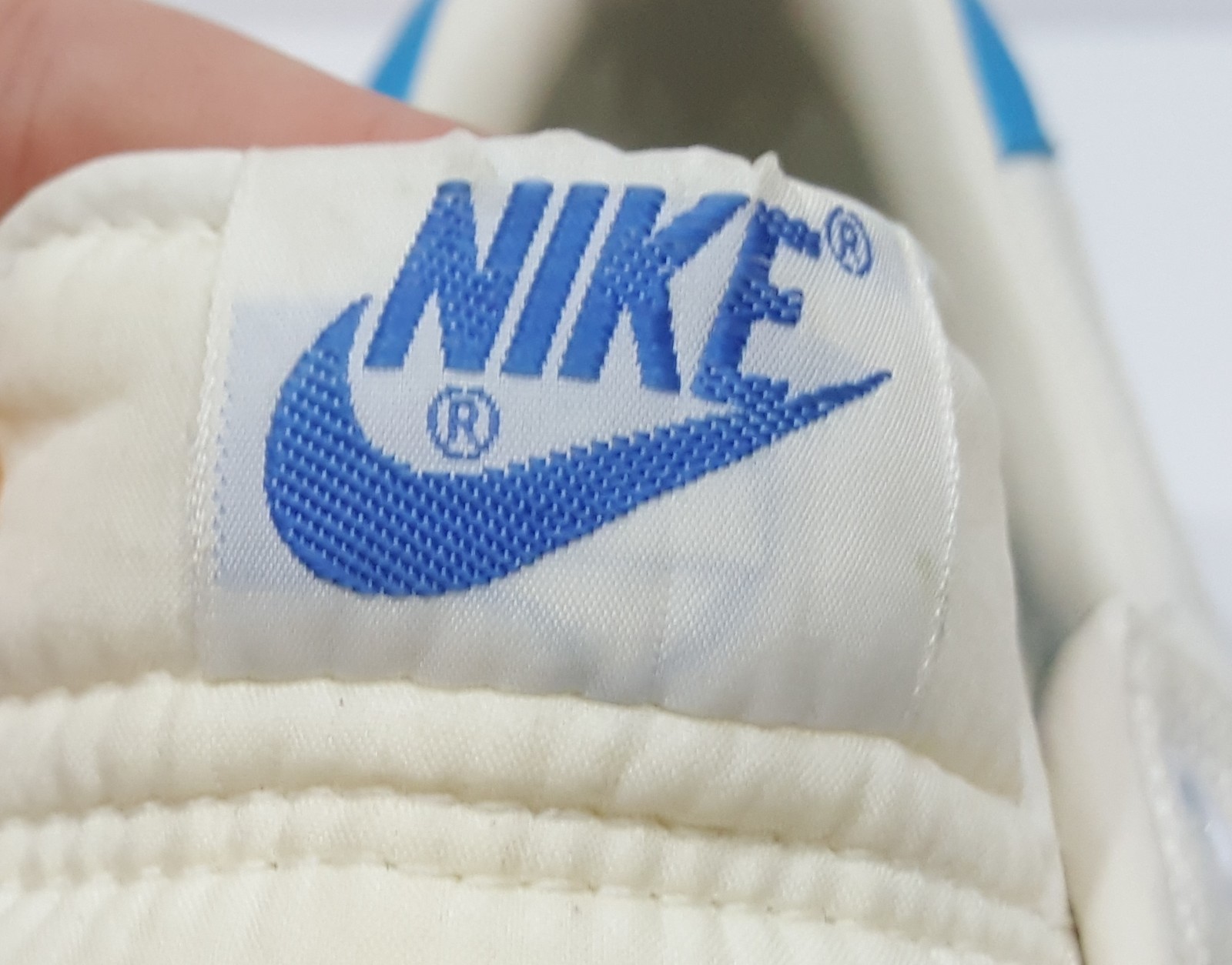 VTG 1980s Deadstock NIKE 3-Pointer Lo Baby Blue White Canvas US Mens Size 10 NOS