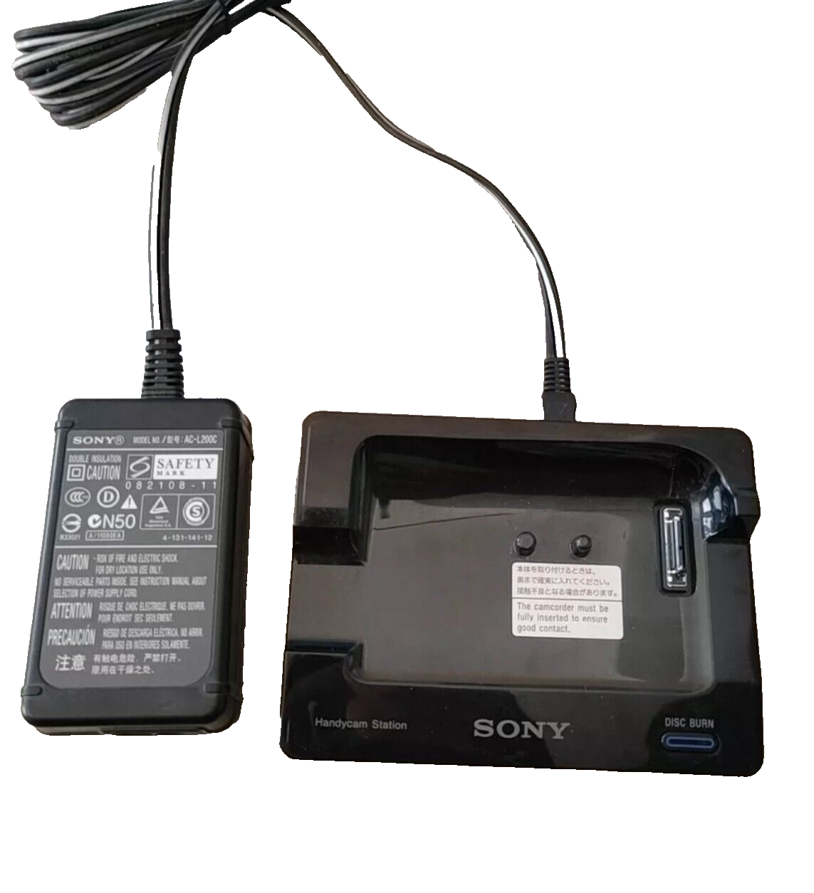 SONY DCR-SR300　HANDYCAM　収納ケース付 SONY DCR-SR300 Handycam Digital Video Camera Recorder (40GB