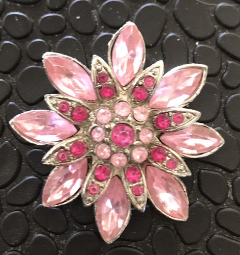 【Sinoon】25SS/人気バレッタ/送料税込 ★Beaded Heart Brooch★ Heart Rhinestone Brooch | Hobby Lobby | 1904945