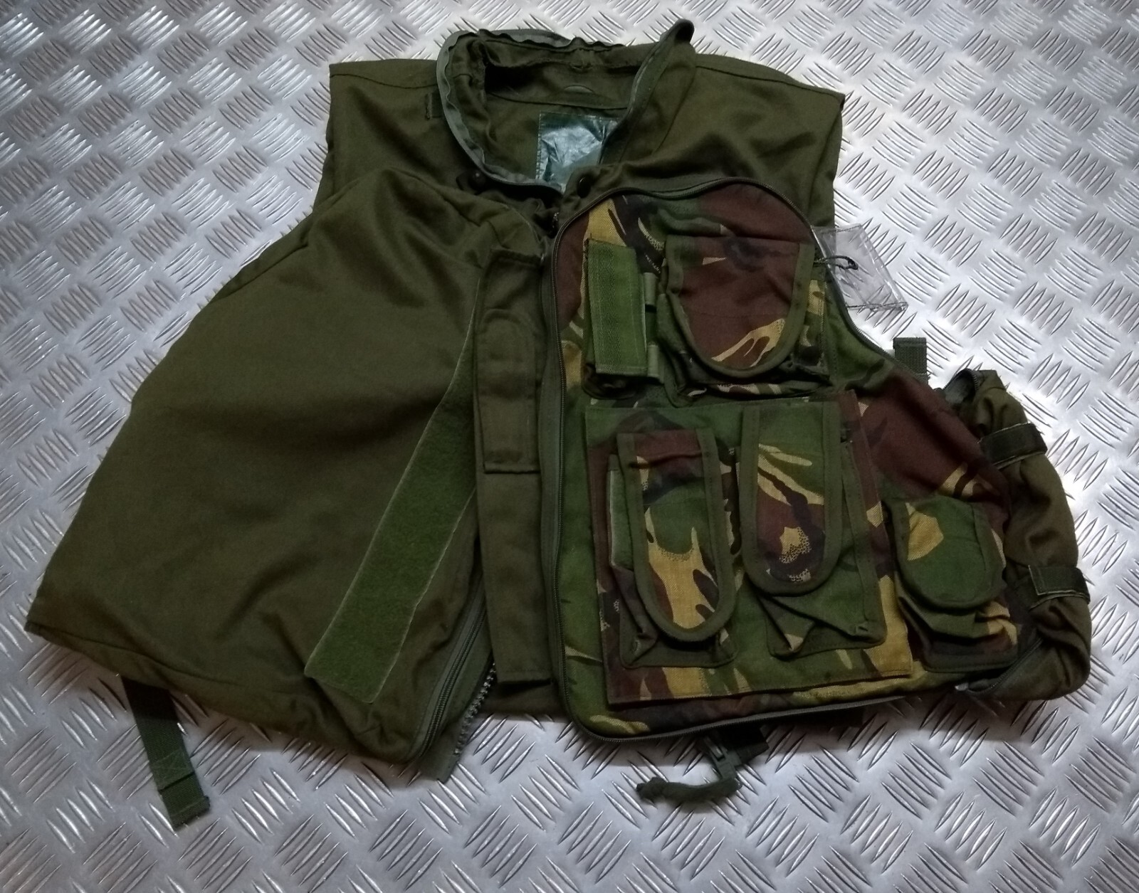 AFV Crewman Waistcoat, Olive Green / British Army DPM