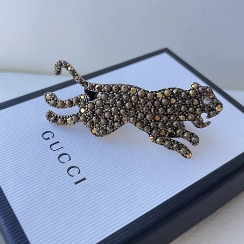 NEW GUCCI RING DOUBLE Crystals SIZE M/ US 7.5 Tiger Golden