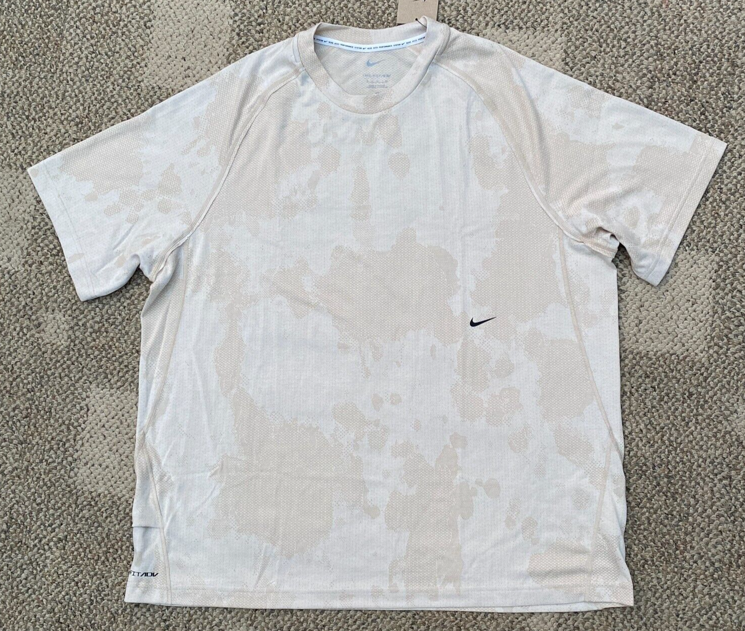 Nike Dri-FIT REIJNDERS 14 シャツ XL Nike Mens Dri-Fit Rise 365 Running Top in Blue/Silver, Size
