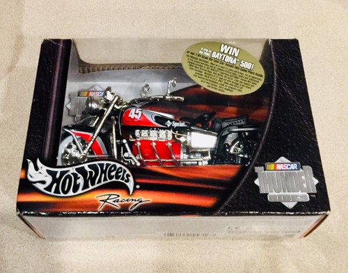 ミニカー 90s y2k hotwheels nascar Lot 22 Vintage 1990s Y2K NASCAR Hot Wheels Collab Bundle