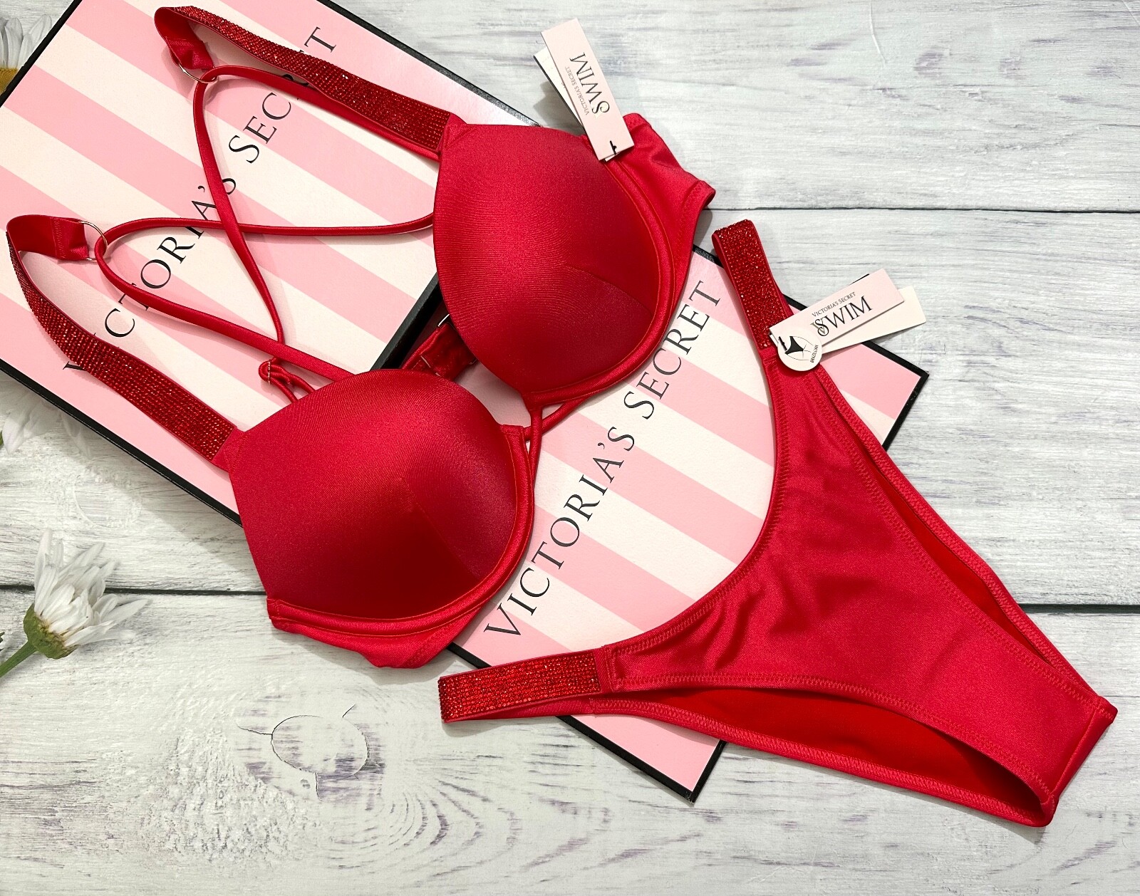 

Victorias Secret Swim Shine Strap Brazilian Bombshell Add-2-Cup Set Красный, Wild strawberry red strap