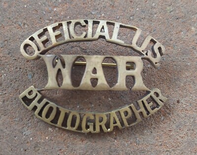 insigne US  War Photographer  . ww2  liberation presse .