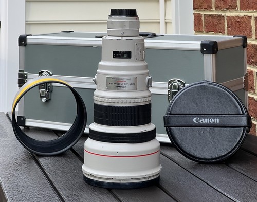 9月1日限定価格♪Canon EF 100-300mm USM Amazon.co.jp: Canon EF 100-300mm f/4.5-5.6 USM 望遠ズーム