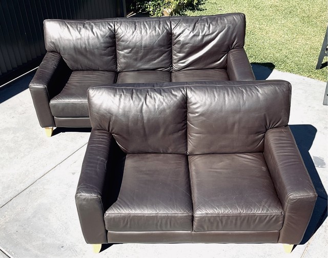3 Seater & 2 Seater Sofas - Quality Italian Leather | Sofas | Gumtree Australia Mornington ...