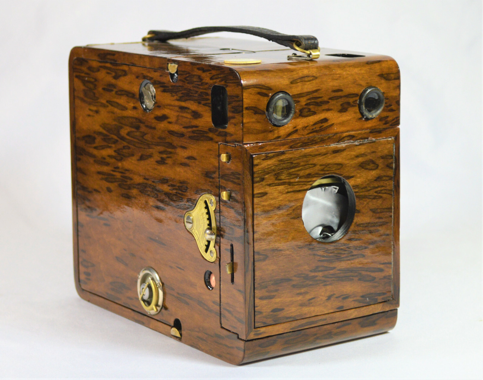 BOX CAMERA ANTIQUE KODAK QUICK FOCUS NO 3B MODEL A 110-15yrs