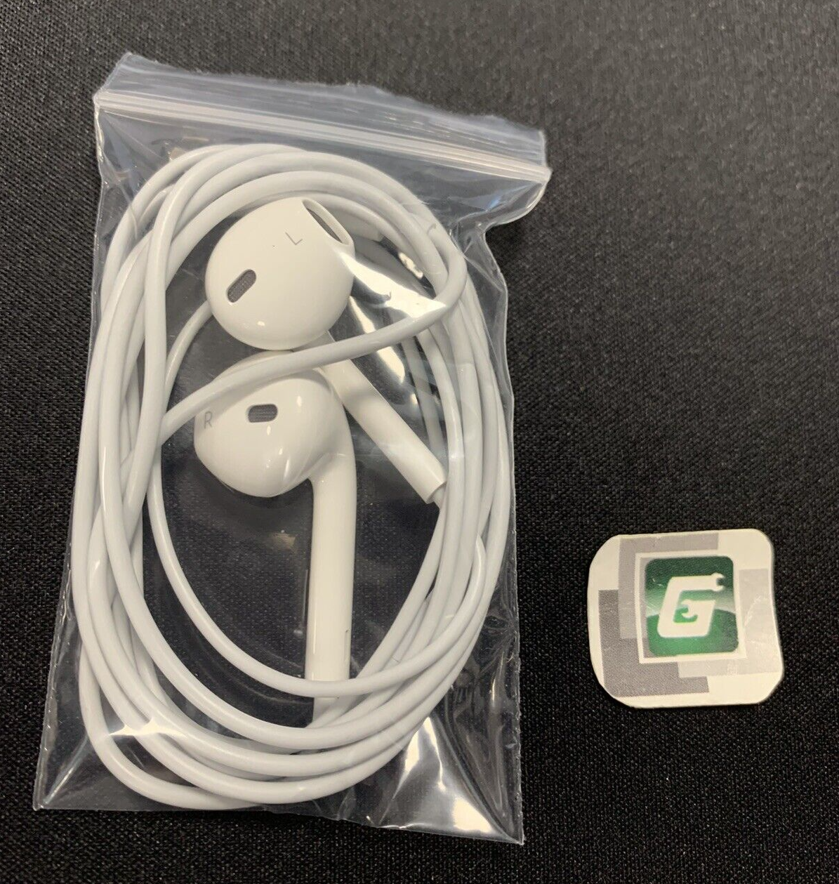 イヤホン Ipod pro 3 AirPods Pro 3 - Apple（日本）