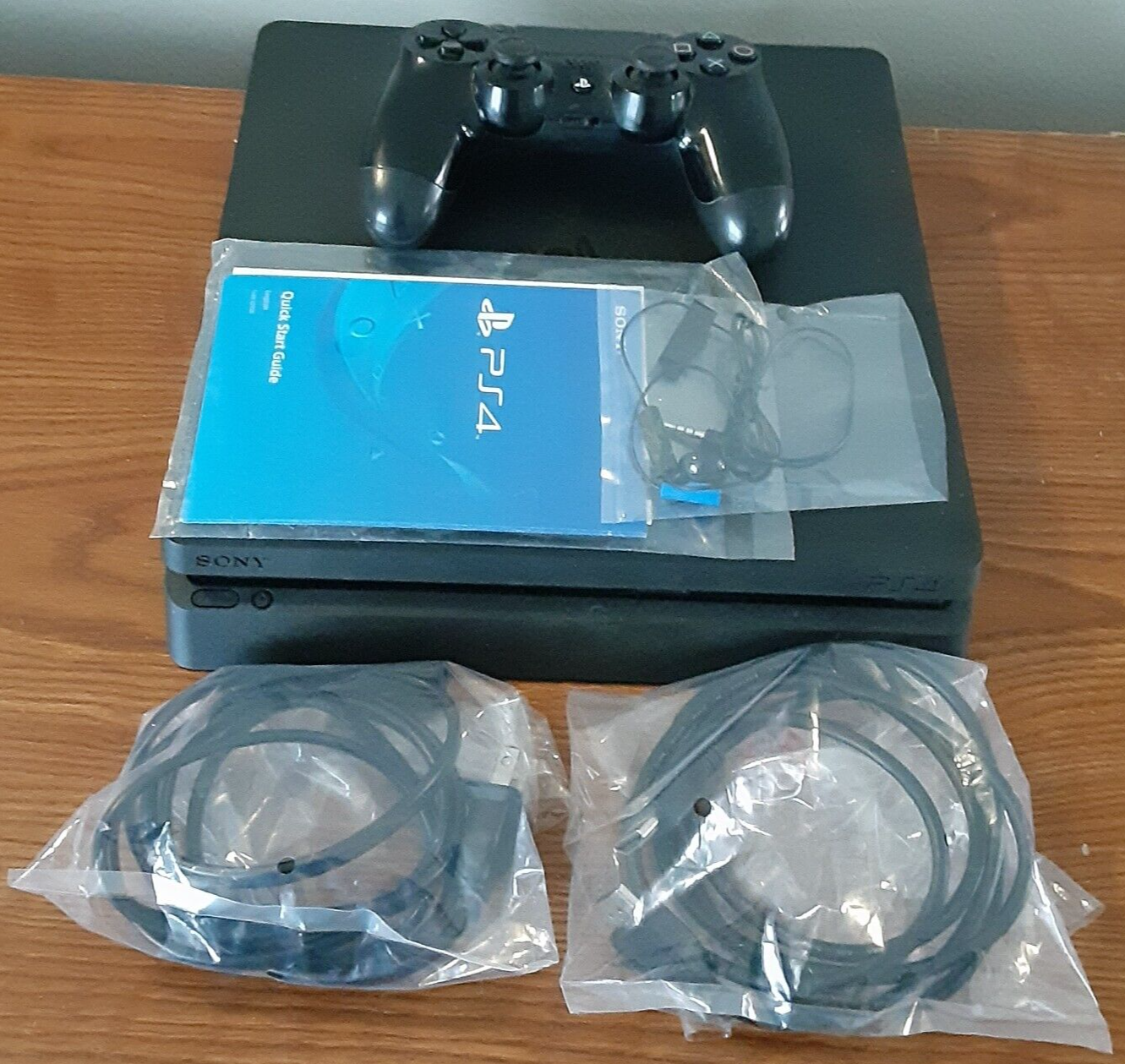 Sony PlayStation 4 Slim PS4 1TB Black Console CUH-2215B w Sony PlayStation 4 Slim PS4 1TB Black Console CUH-2215B w