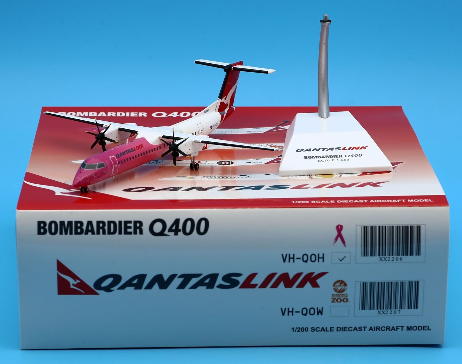 JC Wings 1:200 QantasLink Bombardier Dash8-Q400 Diecast JC Wings 1:200 QantasLink Bombardier Dash8-Q400 Diecast