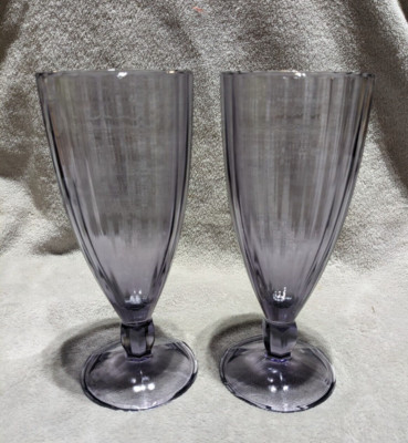 Pair Cristal D Arques-Durand Amethyst/Purple Milk Shake Floats Ribbed Glasses