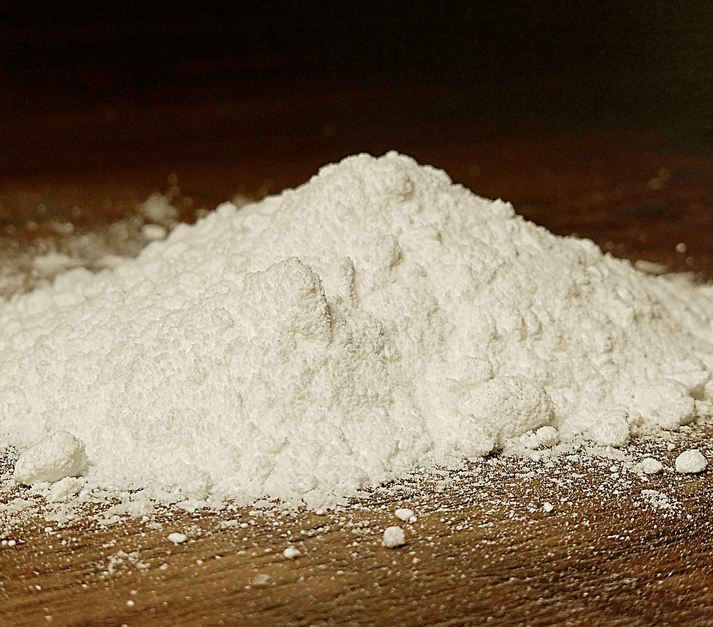 Powder Pine Rosin -  For Varnish Soldering Flux Beeswax Violin Dancer