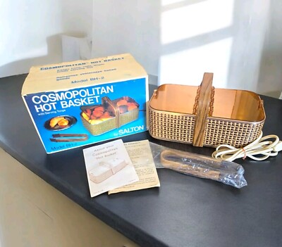 VINTAGE 1977 Cosmopolitan Hot Basket By Salton Bread Warmer BH-2  NEVER USED
