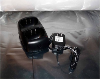 Motorola Radio Walkie Talkies Dual Charger Dock CH610E Cradle