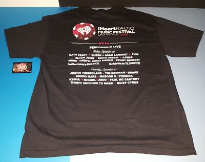 I HEART MUSIC FEST 2 SIDE T SHIRT PAUL MCCARTNEY, ELTON ,QUEEN,KATY PERRY+BUTTON