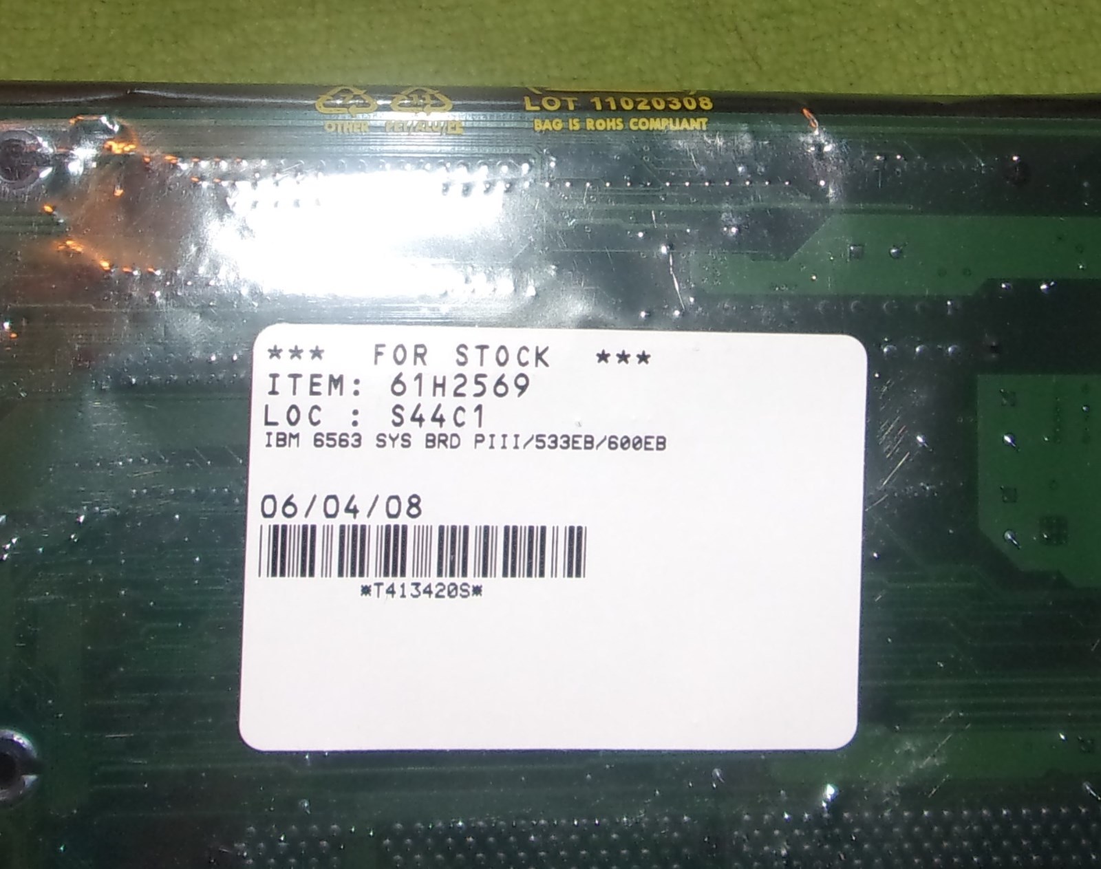 Vintage IBM mother board 6563 PIII 61H2569 NIB NEW 2008 Taiwan S44C1