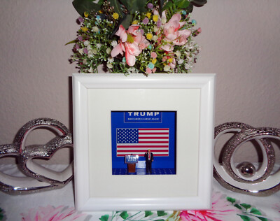Trump figure. Objekt Rahmen. Kunstwerk. Make America Great Again. Trump - Vance
