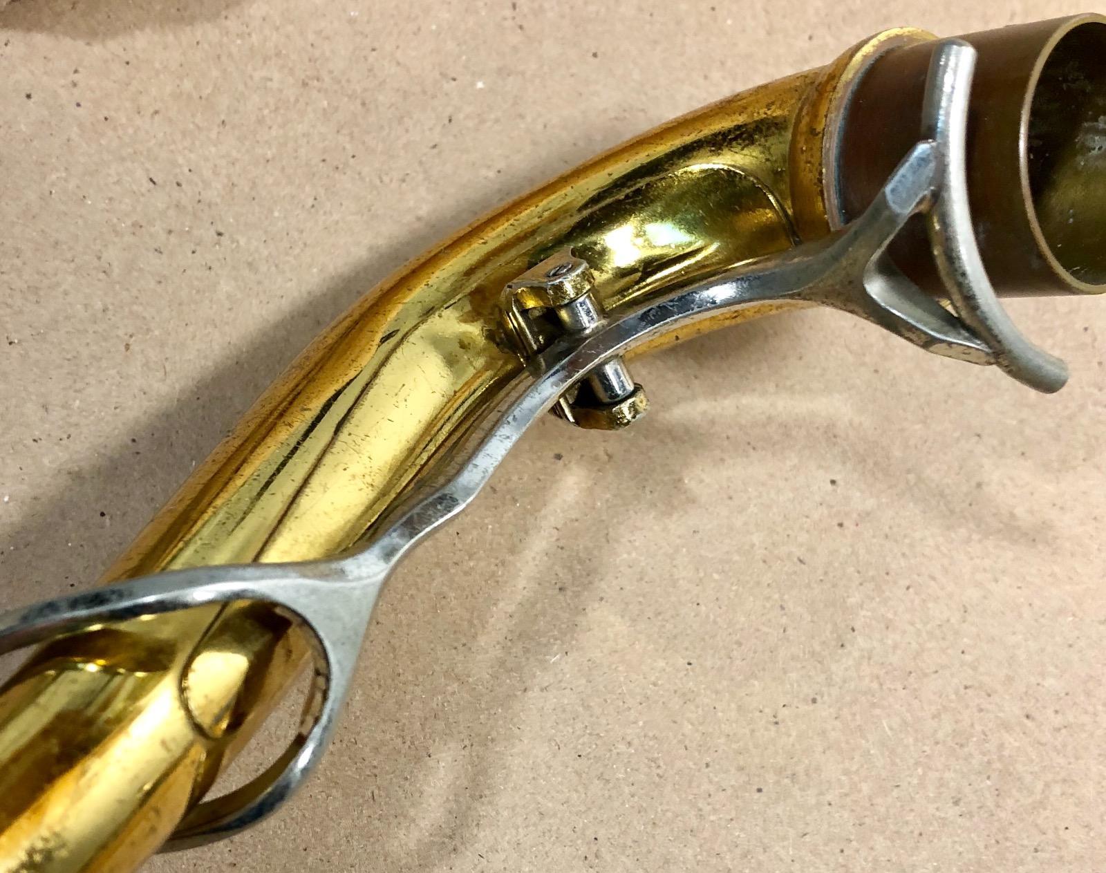 Exc Cond Vintage late 60s/early 70s KING SUPER-20 BRASS TENOR NECK
