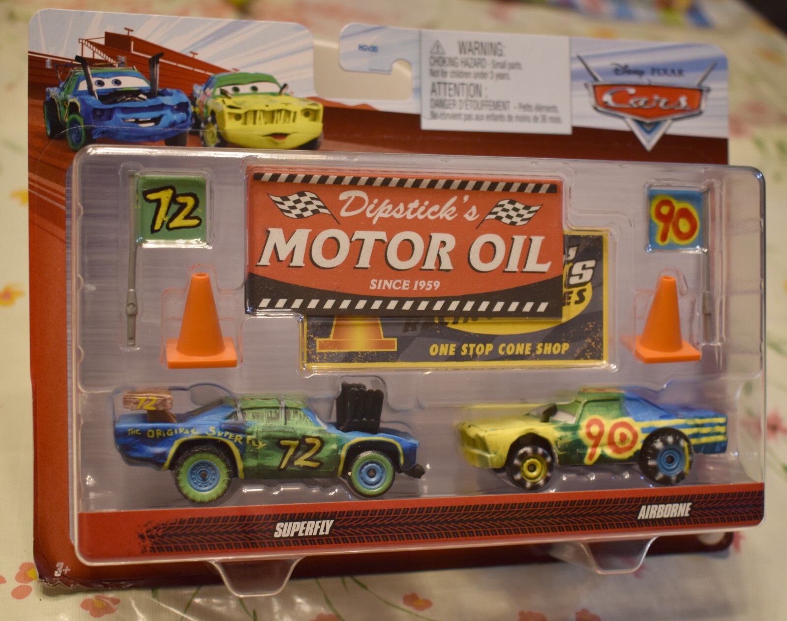 SUPERFLY AIRBORNE スーパーフライ　72 カーズ ミニカー DISNEY PIXAR CARS SUPERFLY. AIRBORNE, BILL, FAREGAME