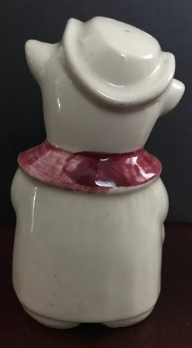 Shawnee Pottery Smiley & Winnie Pig salt and Pepper shakers NICE