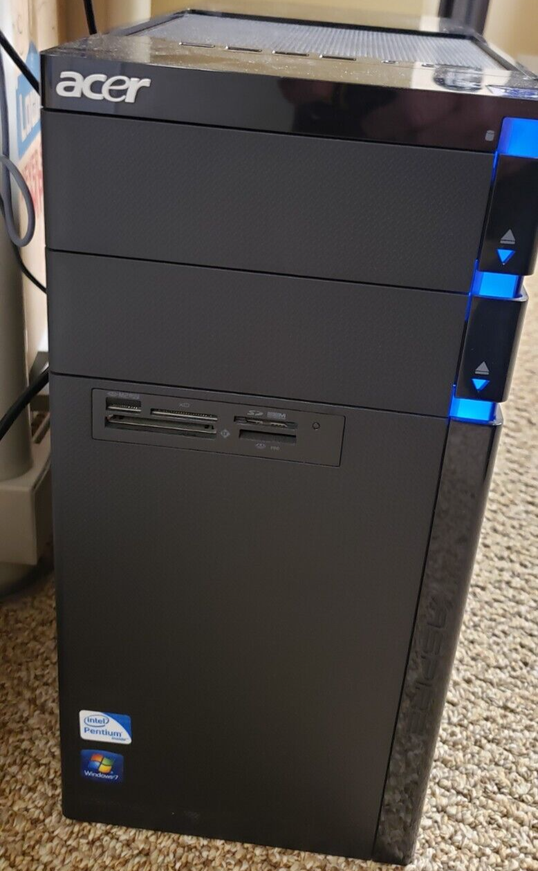 Acer AM3900-U4002 Full Tower PC - 1TB HD, 4 Gb RAM, upgraded to Windows 10. Acer AM3900-U4002 Full Tower PC - 1TB HD, 4 Gb RAM, upgraded to Windows 10.