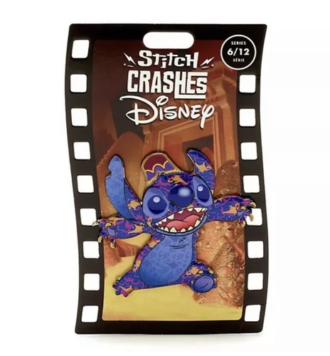 レア！Stitch CrashesDisney☆ピンバッジ全12種&ホルダー1冊 レア！Stitch CrashesDisney☆ピンバッジ全12種&ホルダー1冊