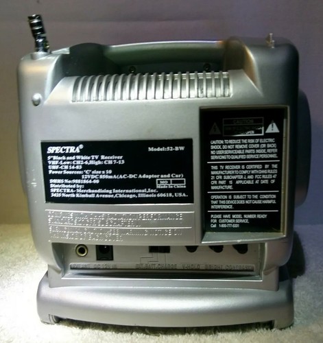 Spectra Black and White TV with AM/FM Radio Model 52 BWR 52-BWR TESTED - WORKS
