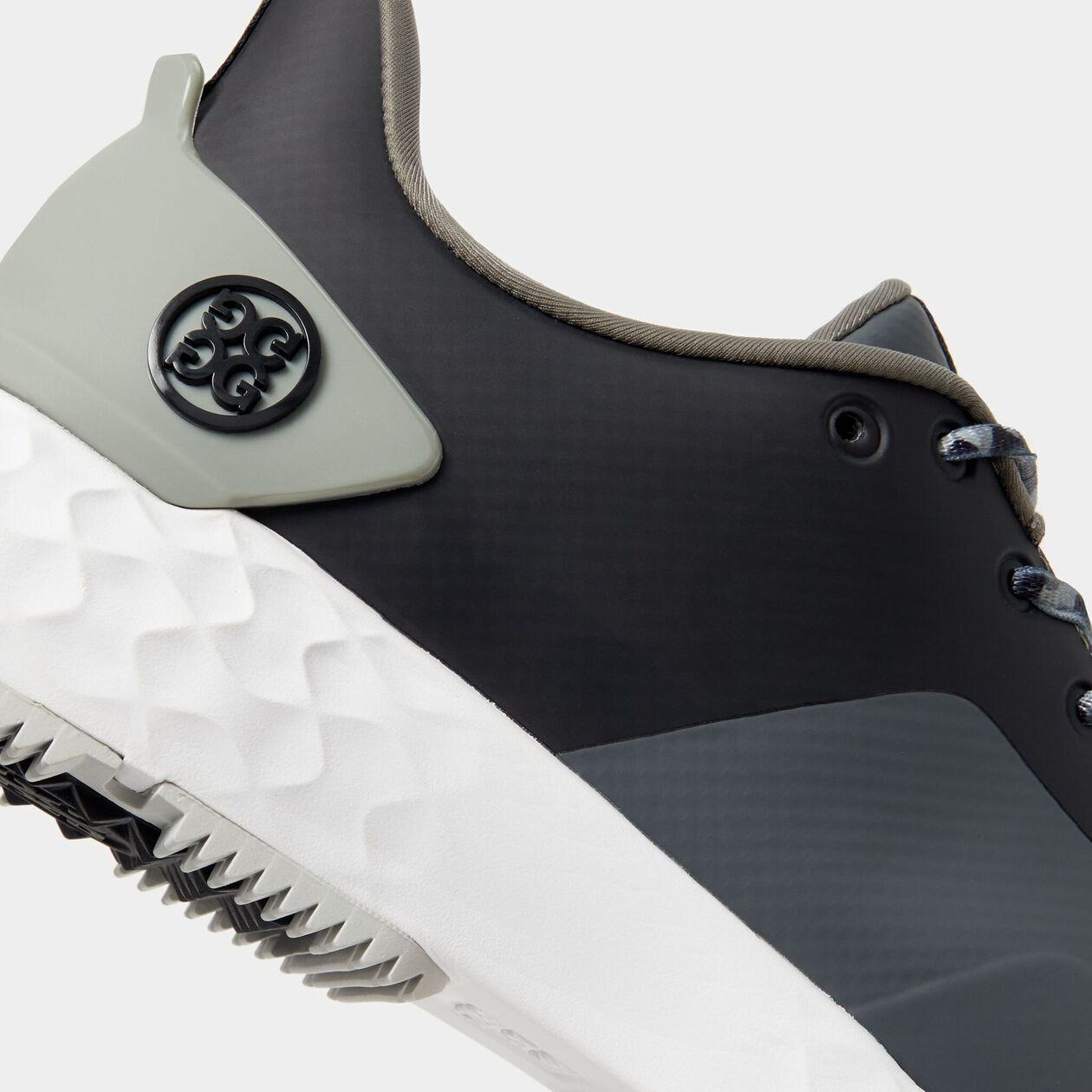 スニーカー G/FORE G4MC0EF26 MY577 G/FORE Men's MG4+ Golf Shoe | $225.00 | Saint Bernard