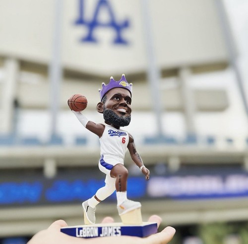 LEBRON JAMES BOBBLEHEAD DODERS　レブロンジェームズ ☆超限定レア☆ Lebron James x LA DODGERS ボブルヘッド LA