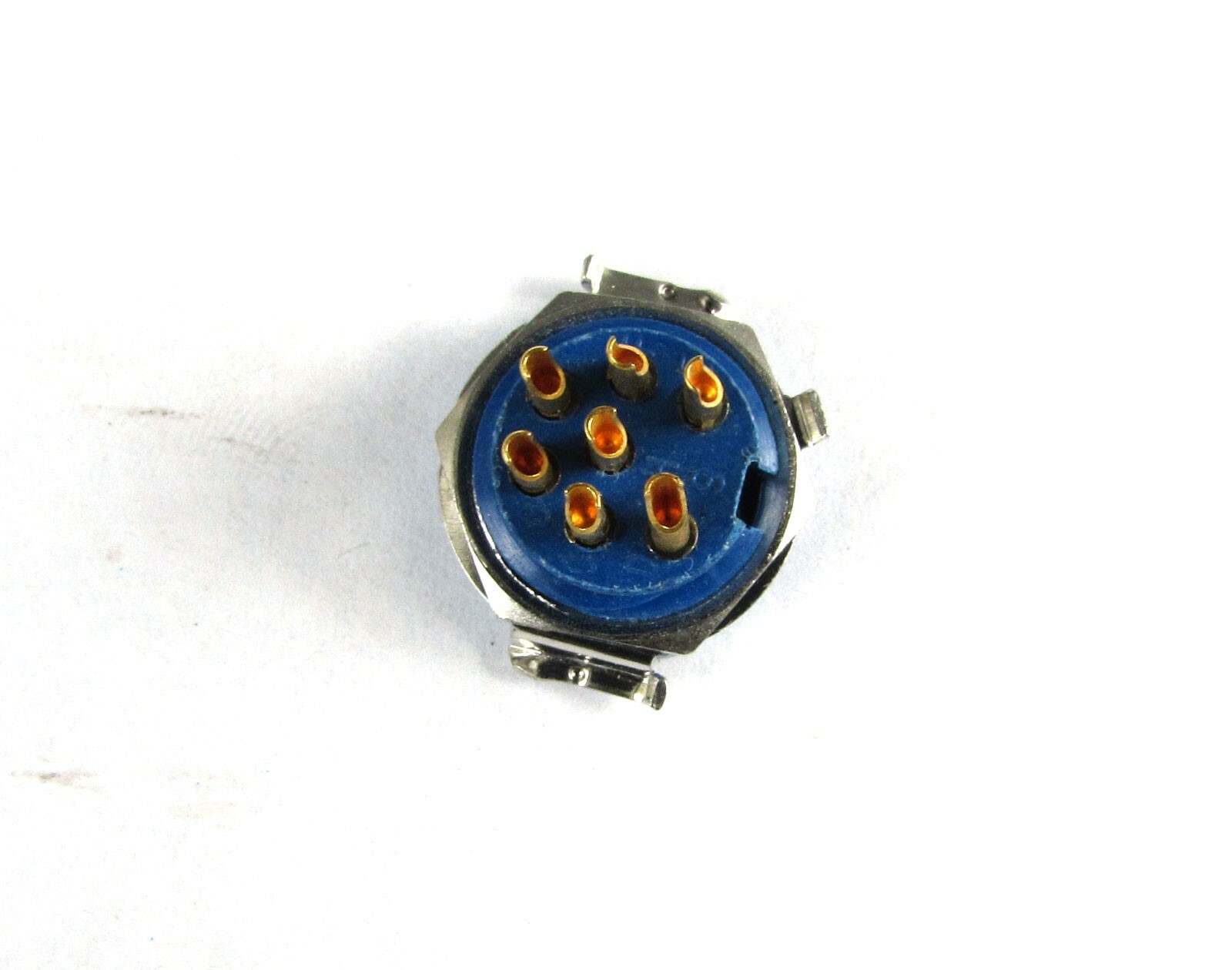 Amphenol 126-198 Miniature Hex Connector Thermoplastic, Solder Cup Terminal