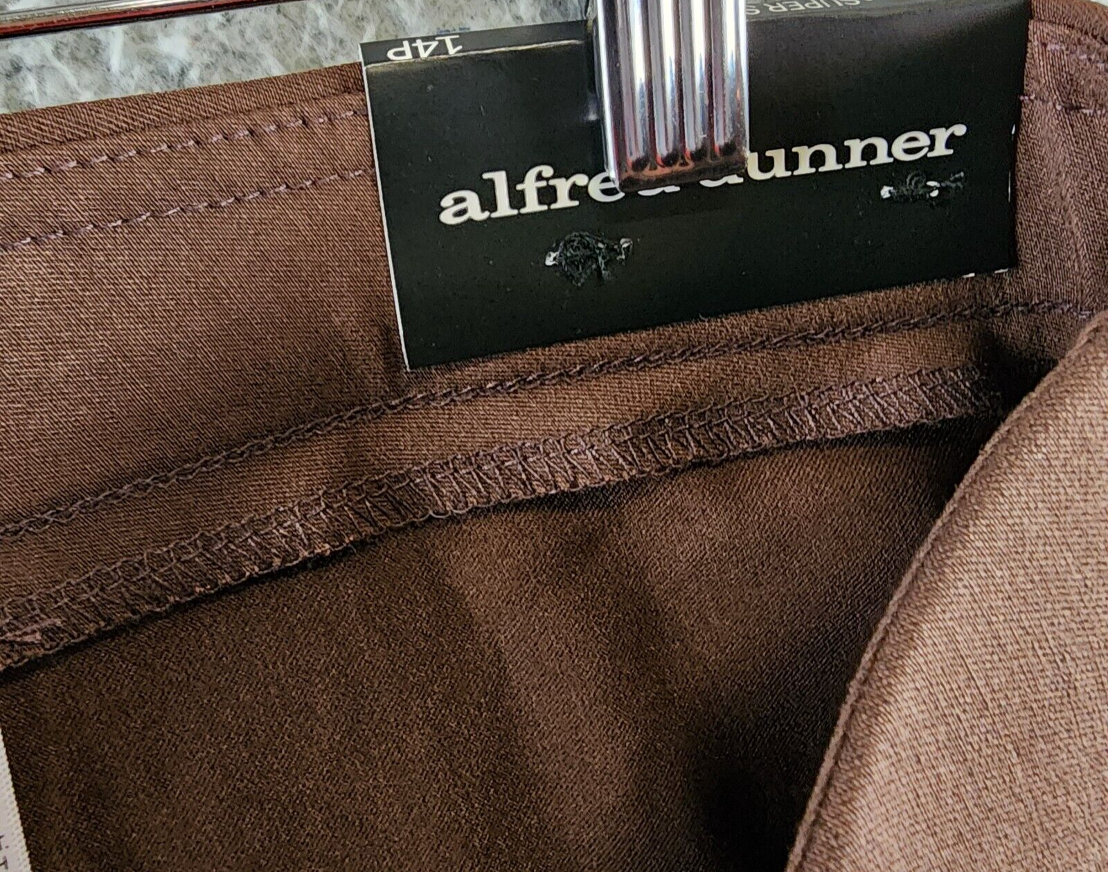 Alfred Dunner Petite Classic Allure Proportioned Pants Women's 14P Brown Pull On - Picture 12 of 17