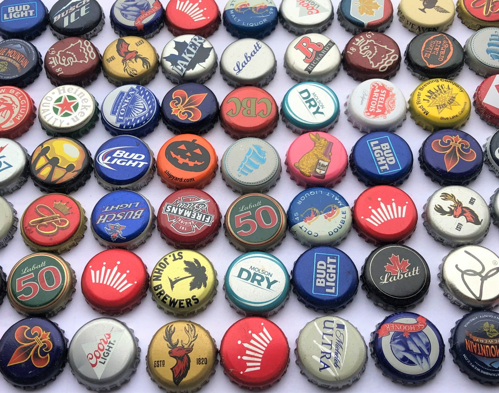 Bottle Caps Collectibles Good Mixture of Soda Caps 500 Soda and Root