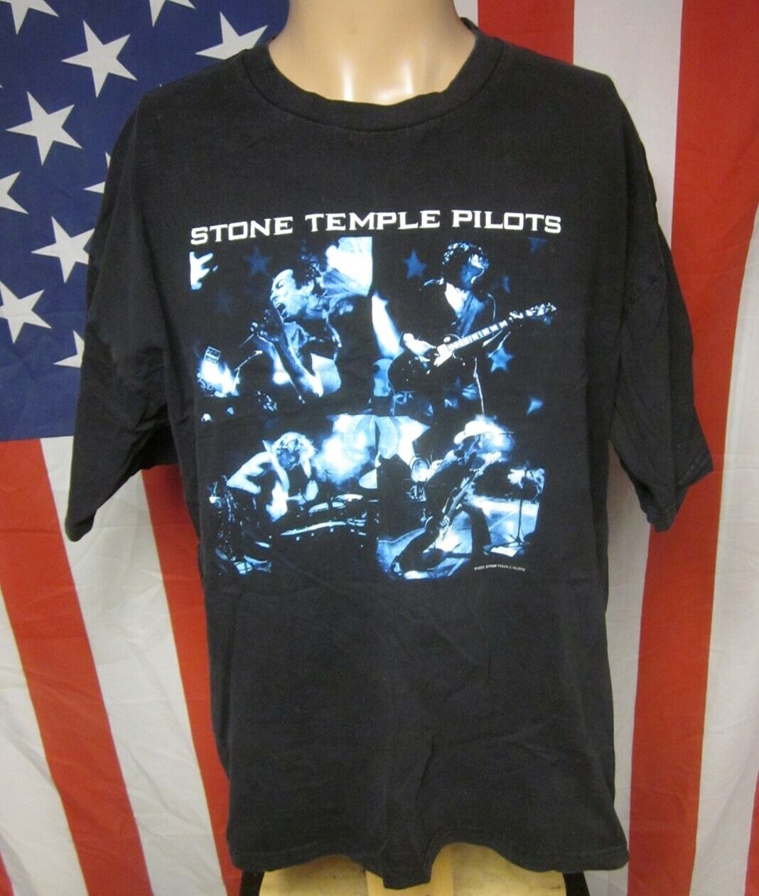 STONE TEMPLE PILOTS concert tee XL Weiland tour T shirt 2001 STONE TEMPLE PILOTS concert tee XL Weiland tour T shirt 2001