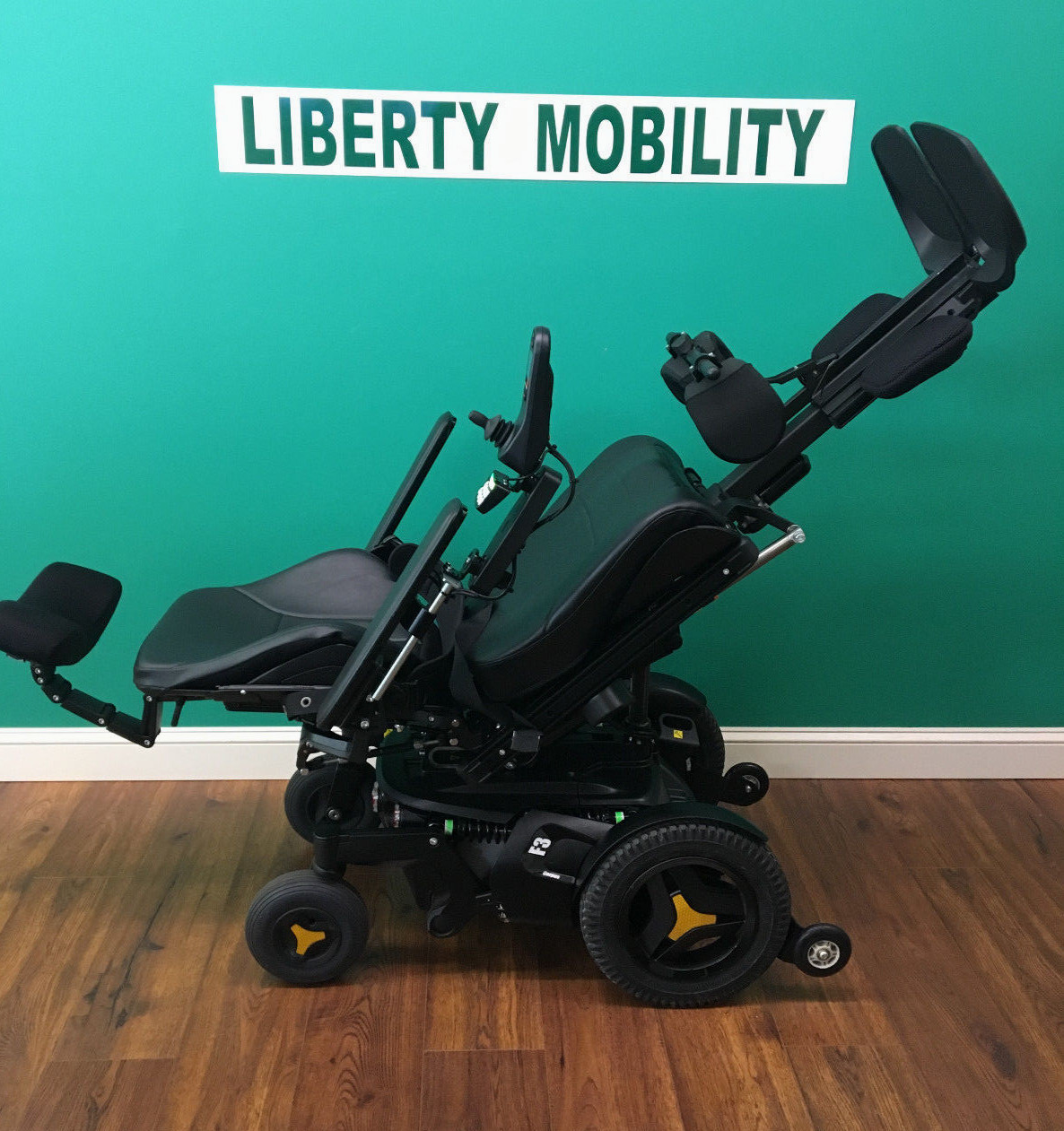 2016 Permobil F3 w/ Power Elevate,Tilt, Recline,Legs,30° Anterior Tilt #LM7299