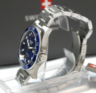 SWISS MILITARY SWISS ALPINE MILITARY AUTOMATIC DEEP SEA BLUE/BLUE REF.: 7095,2135 UNWORN